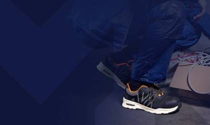 Sporty safety shoes for comfort and style