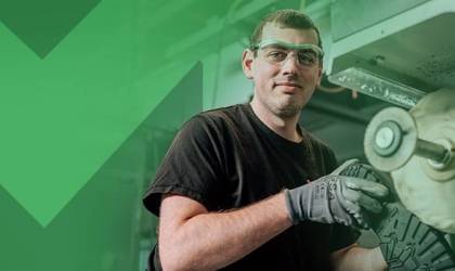 How does EMMA Safety Footwear make safety shoes more sustainable?